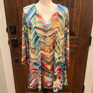 AMMA—Made in LA Colorful Chevron Women's Tunic